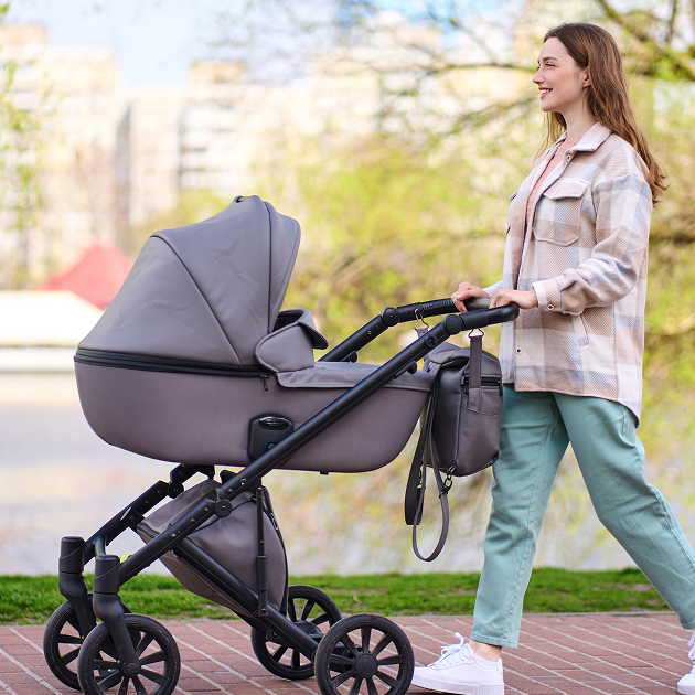 معدات سفر الأطفال