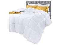 white bedding comforters