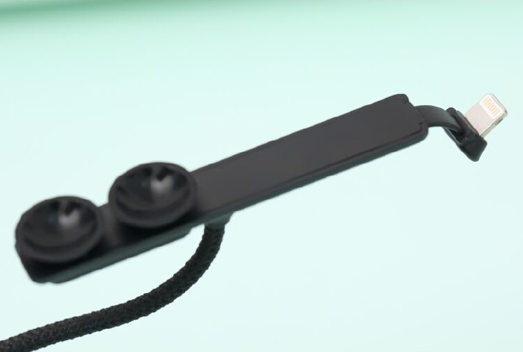 iWalk Crazy Link Gaming Charging Lightning Cable - Black