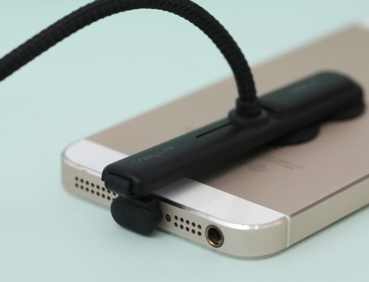 iWalk Crazy Link Gaming Charging Lightning Cable - Black
