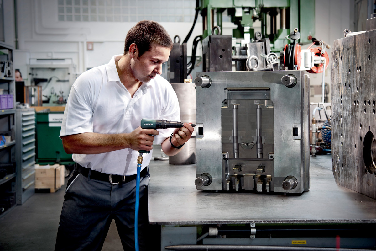 Metabo Air Screw Driver 340 l/m 1800/min