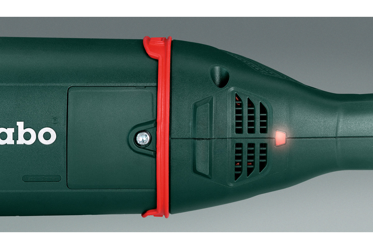 Metabo Wall Chaser Cut Depth 65mm 2400W 6500rpm