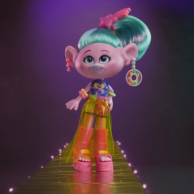 Hasbro Trolls Deluxe Fashion Dolls Toy