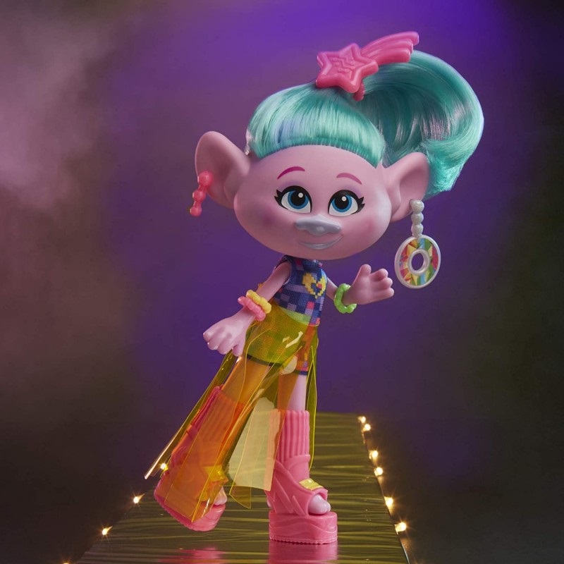 Hasbro Trolls Deluxe Fashion Dolls Toy