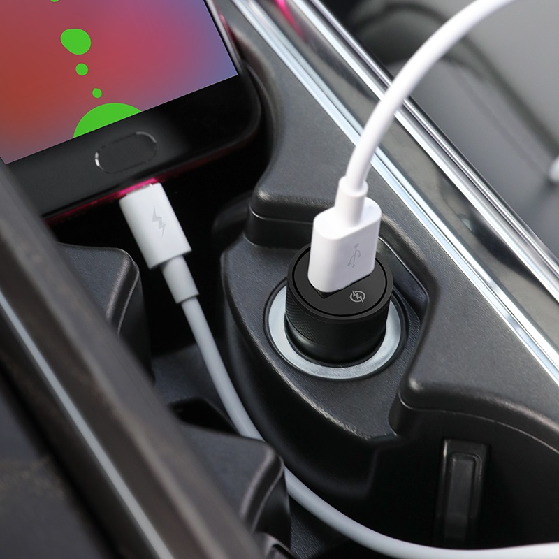 Hoco Car Charger Z32A Flash Power Set With Cable