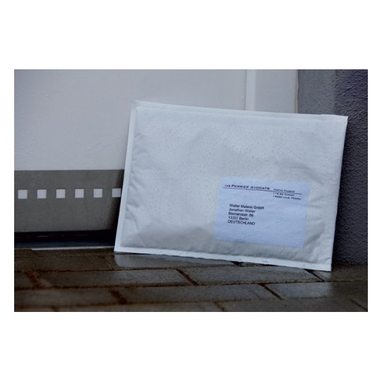 Avery Waterproof Shipping Labels for Parcels and Packages, 99.1 X 139 (W X H Mm), 100 Labels/ Pack - White