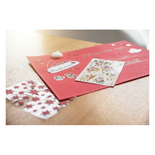 Avery Multiple Snowman Festive Designs, 36 Sticker / 3 Page