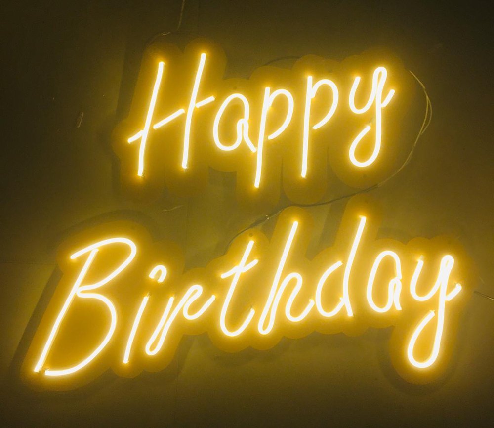 Powerluxx LED Neon Sign - Happy Birthday (45cm X 25cm)