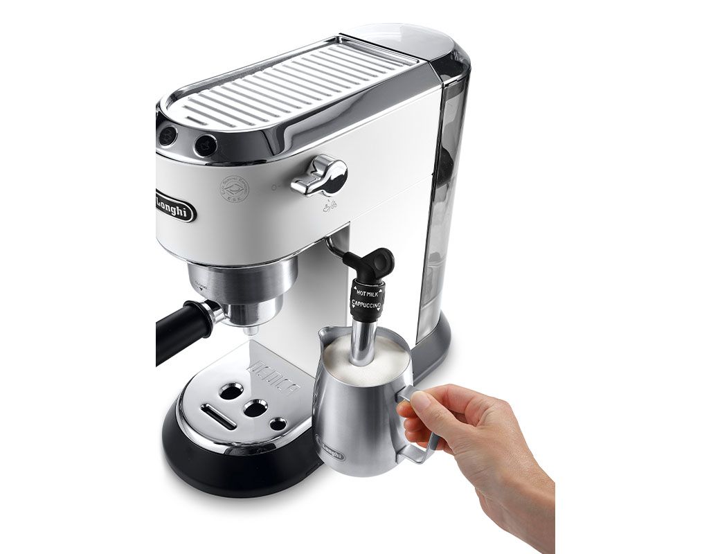 De'Longhi EC685.W Dedica Style Pump Espresso, Metal, 1350 W, 1 Litre, White