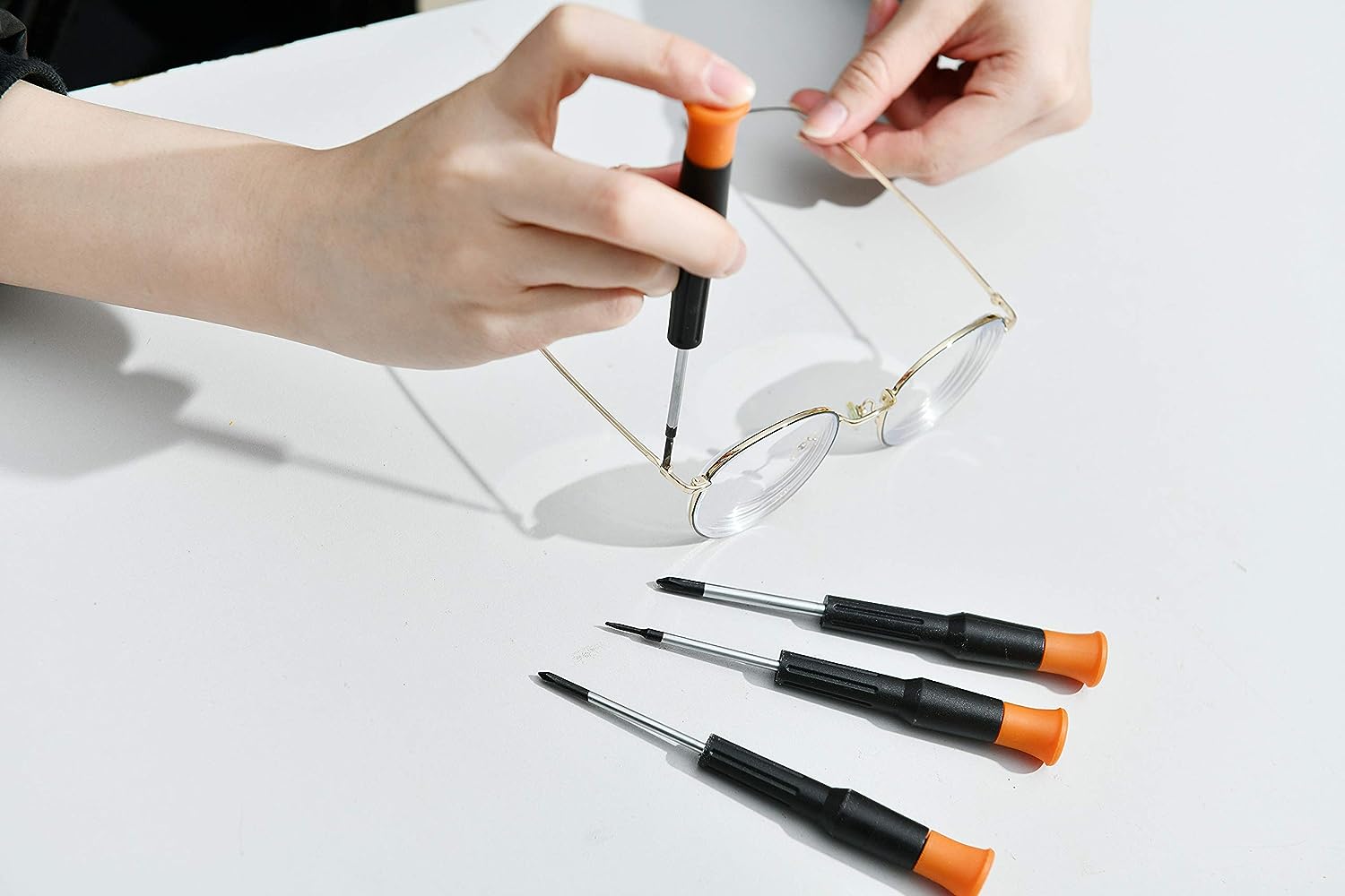 Black & Decker Professional Hand Tool Kit (154 Pieces) - Orange/Black