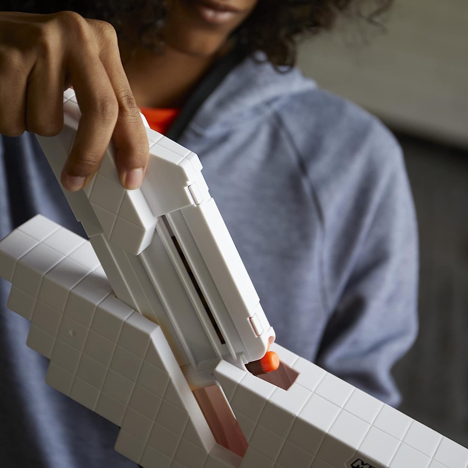 Nerf Minecraft Sabrewing Motorized Blaster Bow, 8 Elite Darts, 8-dart Clip, Electric Full Auto Toy Foam Blasters, Minecraft Toys for 8 Year Boys and Girls and Up