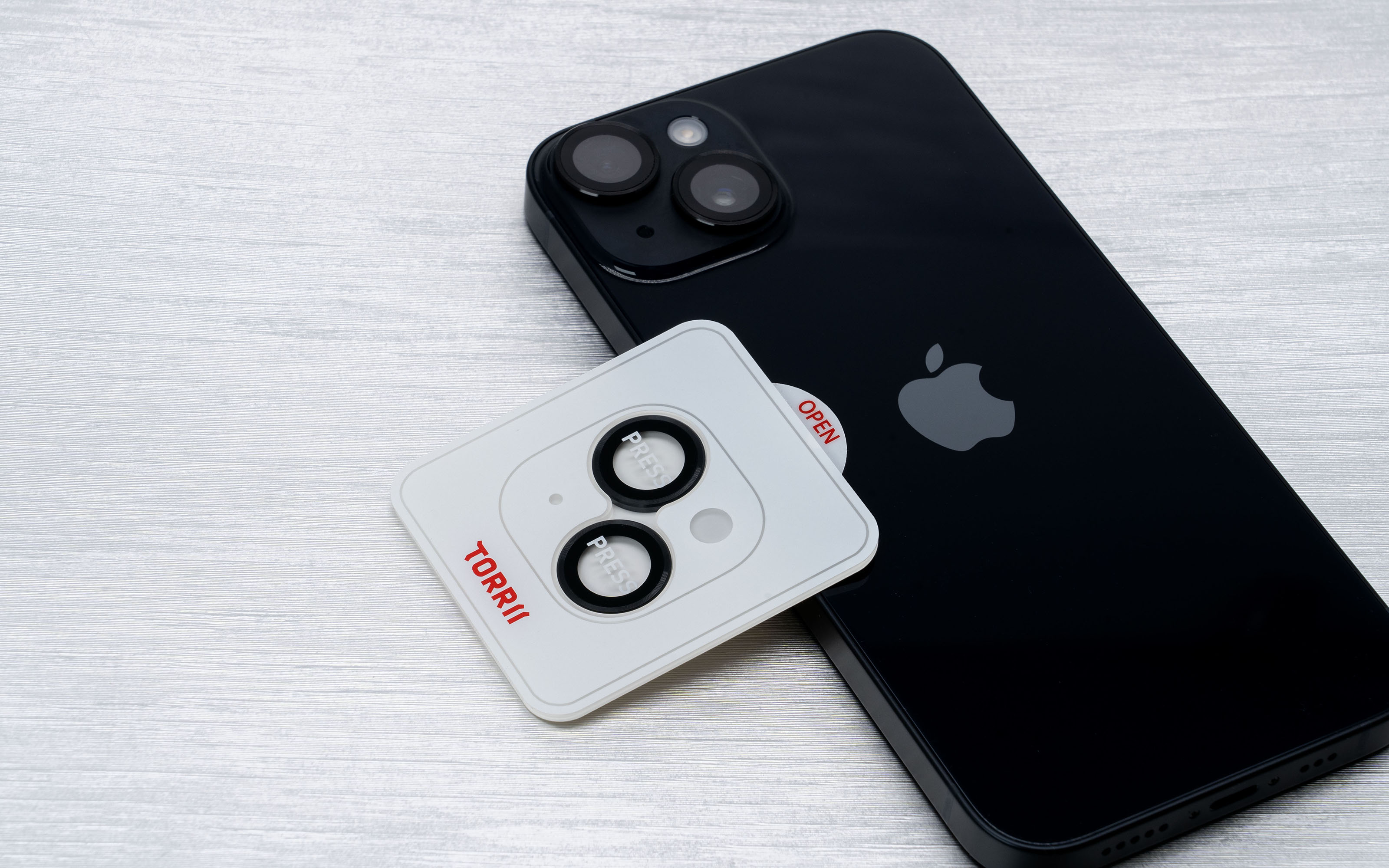 Torrii Bodyglass Camera Lens Protector (Individual Aluminium Ring) Anti-Bacterial Coating For iPhone 15 / iPhone 15 Plus - Black