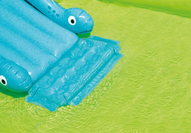 Intex Little Dino Play Center 1.91m x 1.52m x 58cm