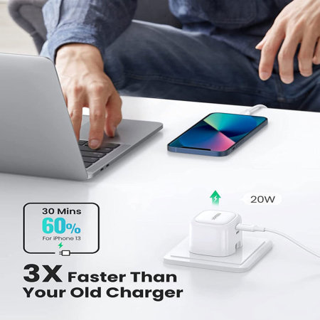 UGREEN 10344 USB-C Fast Charger 40W UK - Folding Foot CD243