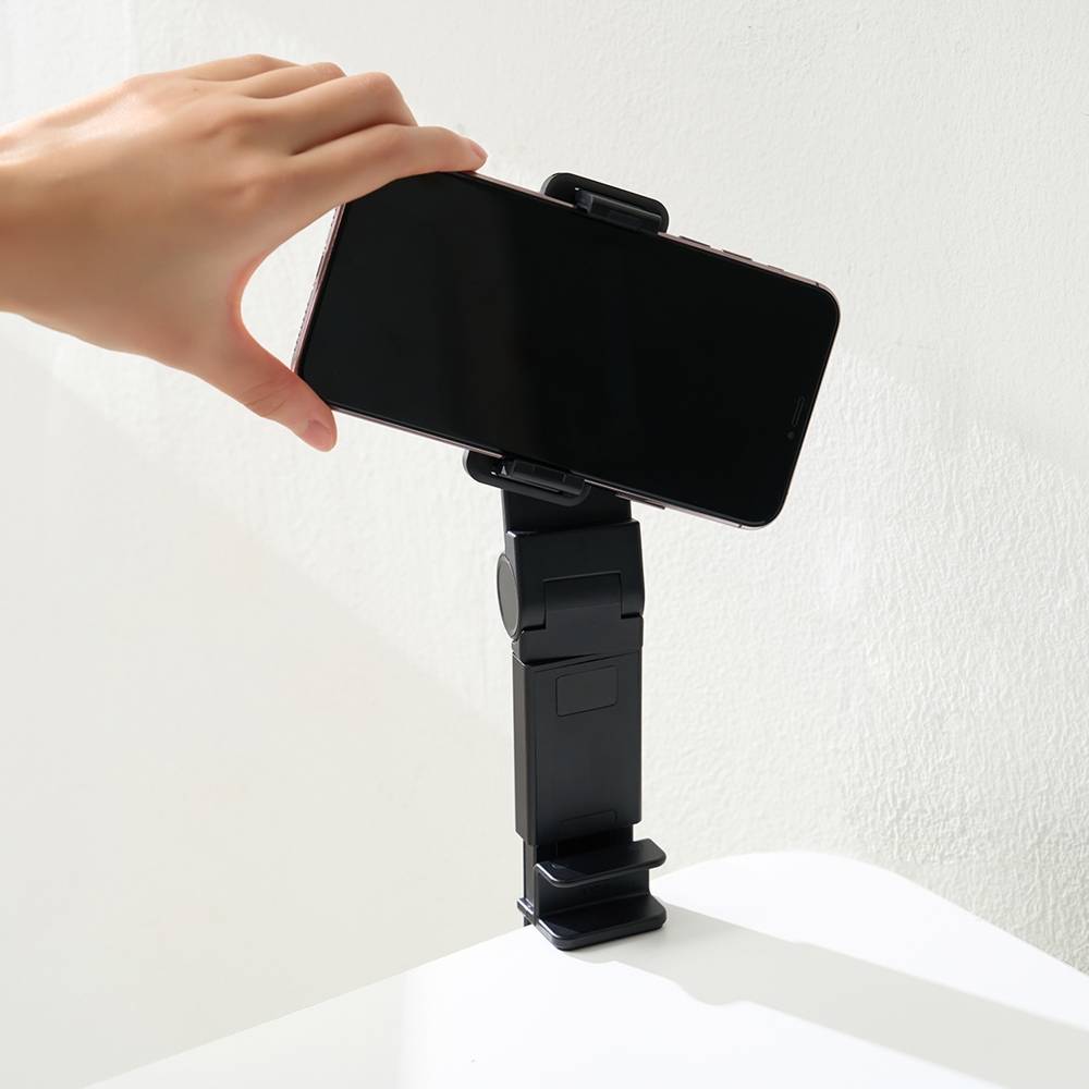 Araree Aviation Travel Desk Phone Holder for Desk With 360-Degree Rotation - Black
