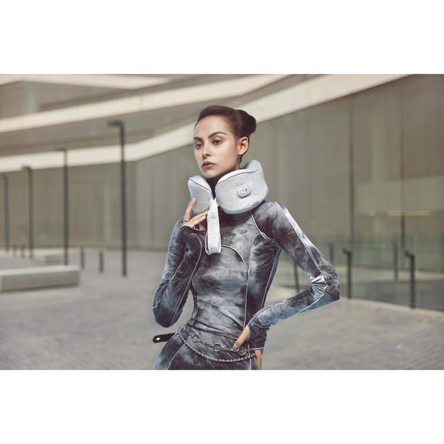 Porodo 3D Kneading Massage Pillow - Gray