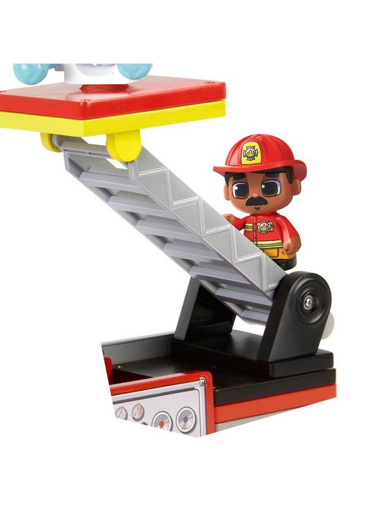 MOOSE ENTERPRISES Tile Town Fire Truck Lights and Sounds Tile Set