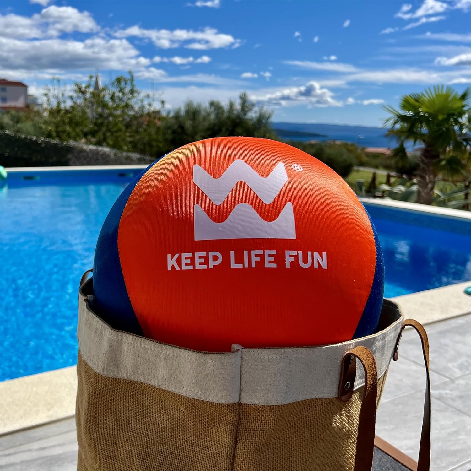 Waboba Beach Ball XL - Inflatable Beach Ball 90 cm - Sustainable PVC - Family and Adults