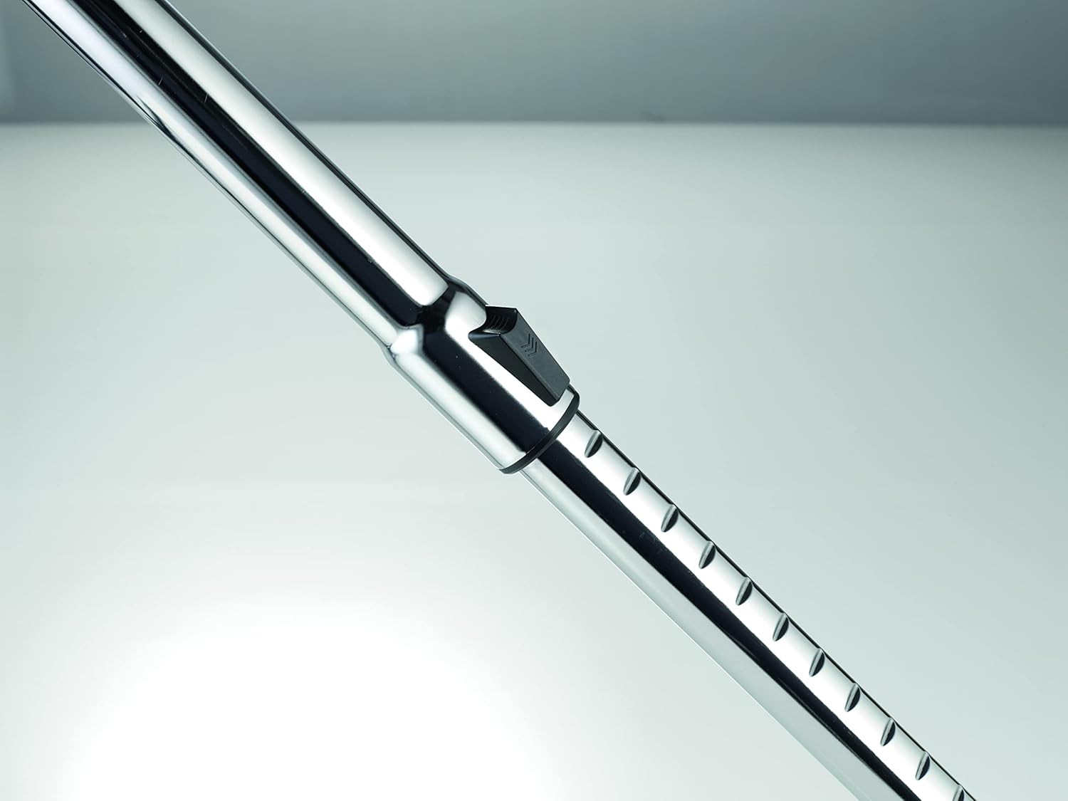 Kenwood Drum Vacuum Cleaner 2200W 25L Tank Vacuum Cleaner With 8M Extra Long Power Cord, Removable & Washable Filter