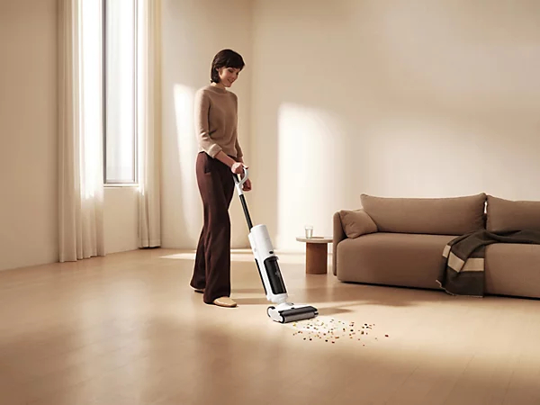 Xiaomi Cordless Wet & Dry Vacuum Cleaner W20 UK - Black & White