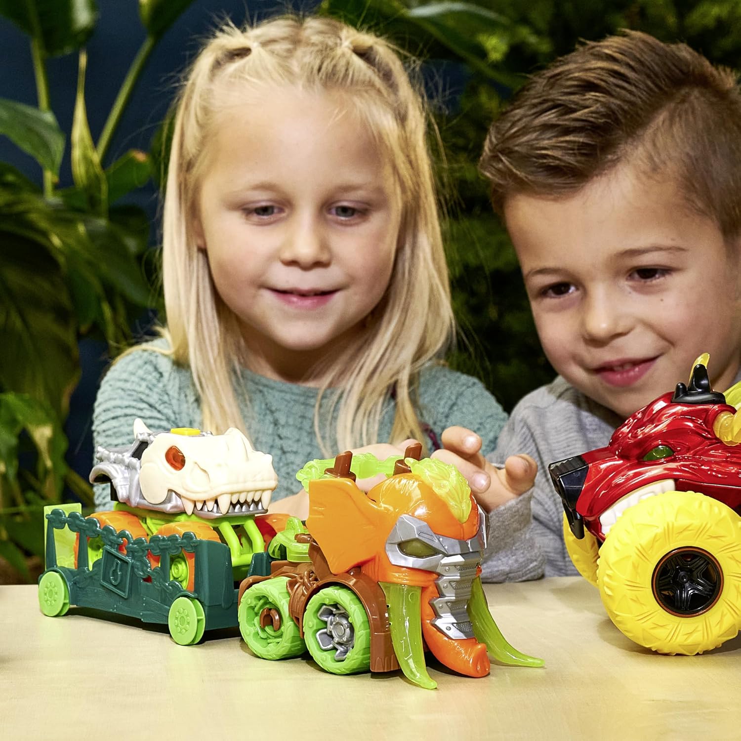 Dickie Monster Ranger Dino Playset - 32cm