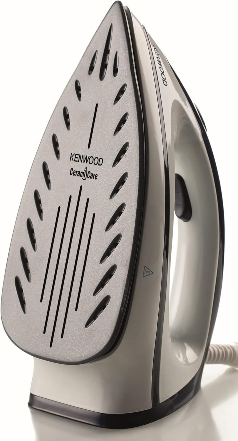 Kenwood Stem Iron 2600 Watts 1.8 Liters, White/Blue - SSP20.000WB