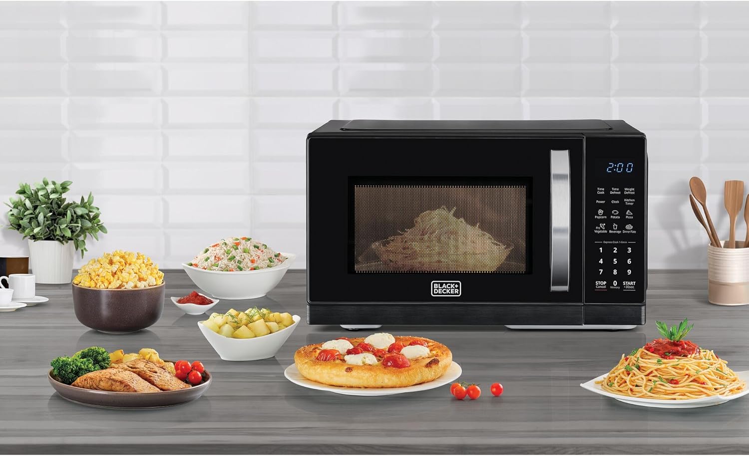 Black + Decker 25L Digital Microwave Oven with LED Display, 6 Auto Programs - Black