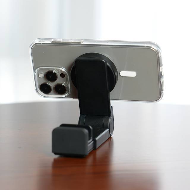 Araree Plane Mount Inflight Airplane Magsafe Smartphone Holder - Black