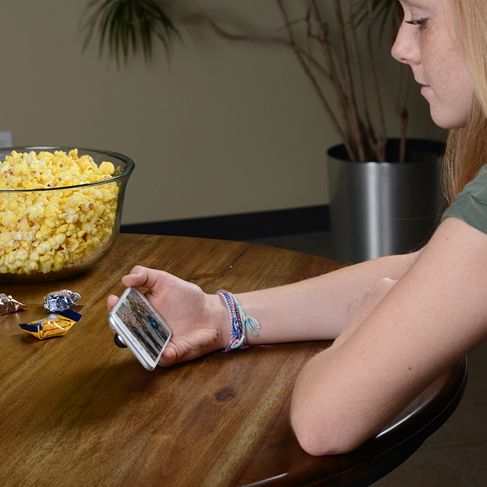 Nite Ize Steelie HobKnob Grip and Stand for Smartphones