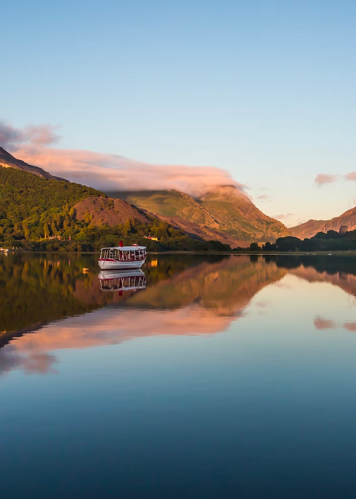 Padarn Lake, Llanberis, Wales